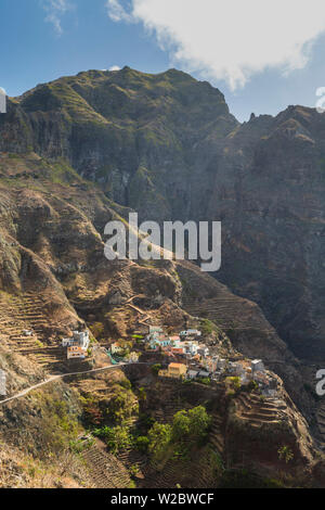 Village sur la montagne, Fontainhas, l'île de Santo Antao, Cap Vert Banque D'Images