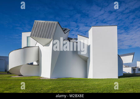 Allemagne, Baden-wurttemberg, Weil am Rhein, Vitra Design Architectural, Campus Vitra Design Museum, Frank Gehry, 1989 Banque D'Images