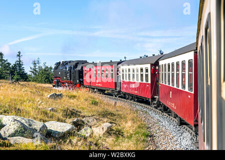 Voyager en train à vapeur à partir de Wernigerode au sommet de la montagne Brocken, Harz, Saxe-Anhalt, Allemagne Banque D'Images