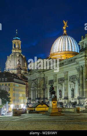 Festung Dresden (musée) et Frauenkirch, Dresde, Saxe, Allemagne Banque D'Images