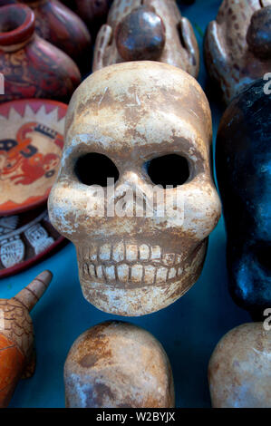 Tazumal ruines mayas, situé à Chalchuapa, El Salvador, se souvenir du crâne, site archéologique précolombien, plus importants et les mieux conservées ruines Maya en El Salvador, Tazumal se traduit par 'l'endroit où les victimes ont été brûlées", département de Santa Ana Banque D'Images