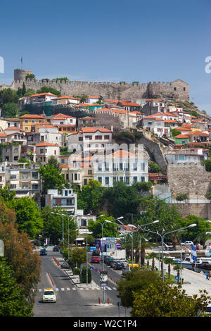Grèce, Macédoine orientale et Thrace, Kavala, augmentation de la vue sur la Vieille Ville et forteresse de Kastro