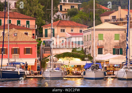 Gaios Port, Paxos, îles Ioniennes, îles grecques, Grèce, Europe Banque D'Images