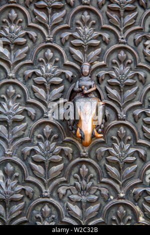 L'Inde, Delhi, Old Delhi, Fort Rouge, Diwan-i-Khas, Éléphant doorknocker Banque D'Images