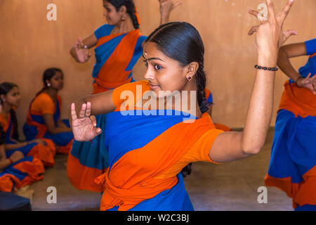 Leçon de danse traditionnelle indienne, Cohin, Kerala, Inde Banque D'Images