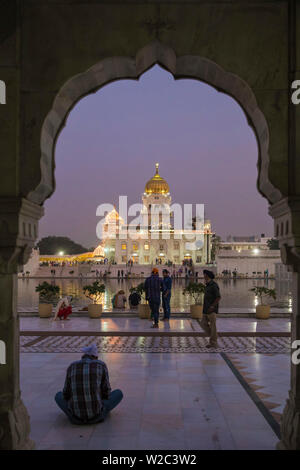 L'Inde, Delhi, New Delhi, le Gurdwara Bangla Sahib, temple Sikh Banque D'Images