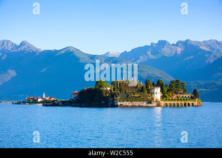 L'idyllique Isola dei Pescatori et Isola Bella, îles Borromées, Lac Majeur, Piémont, Italie Banque D'Images