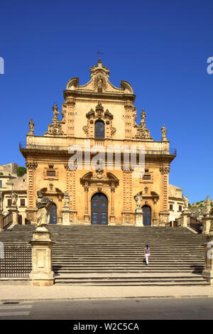 L'église San Pietro, Modica, Sicile, Italie Banque D'Images