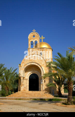 L'Église orthodoxe de Saint Jean le Baptiste, le site du baptême de Jésus, Bethany, Jordanie, Moyen-Orient Banque D'Images