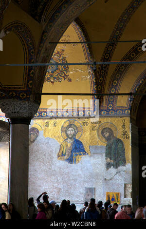 Mosaïque byzantine de Jésus le Christ et St Jean, de l'intérieur de Sainte Sophie, la mosquée Sainte-Sophie (), l'église de la Sainte Sagesse, Istanbul, Turquie Banque D'Images