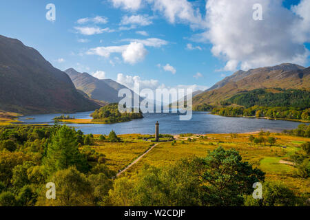 Royaume-uni, Ecosse, Highland, Loch Shiel, Glenfinnan, Glenfinnan Monument aux 1745 débarquement de Bonnie Prince Charlie au début de l'Insurrection Jacobite Banque D'Images