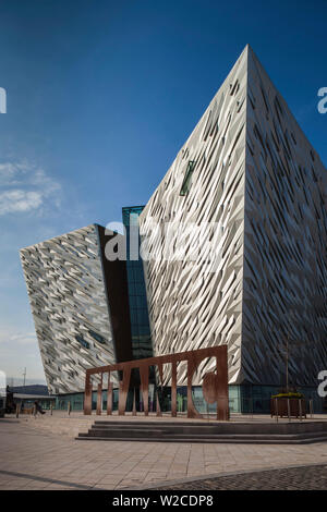 Royaume-uni, Irlande du Nord, Belfast, Belfast, Belfast Titanic Docklands Museum, extérieur Banque D'Images