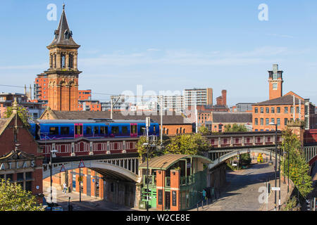 Royaume-uni, Angleterre, Manchester, vue de Deansgate, fer et viaduc sur le Canal de Bridgewater Banque D'Images