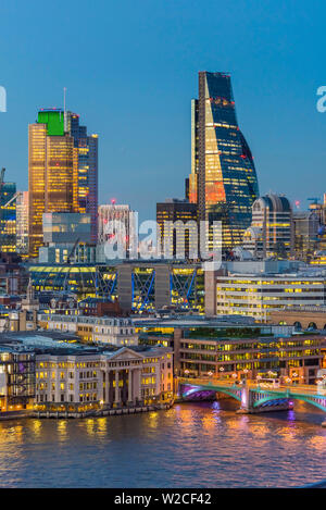 Royaume-uni, Angleterre, Londres, ville de London, Skyline, y compris l'Cheesegrater Banque D'Images