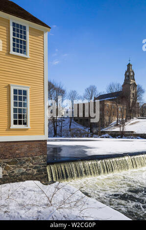 USA, Rhode Island, Pawtucket, Slater Mill, début de l'hiver, l'usine de Banque D'Images