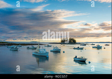 USA (Maine), Newagen vue sur le port par les îles cocus Banque D'Images