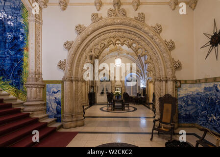 Santa Cruz do Buçaco Palace Hotel, de l'Intérieur, de l'ancien Monastère des Carmélites, la forêt nationale de Bussaco, Mealhada, Beira Litoral, Portugal Banque D'Images