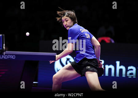 Meng Chen de Chine renvoie un shot de Ding Ning de Chine dans le dernier match de simple féminin au cours de l'Open de Corée SHINHAN la Seamaster 2019 World Tour de l'ITTF à Busan, Corée du Sud, le 7 juillet 2019. Chen Meng Ding défait 4-1 Ning (11-5, 11-6, 11-5, 7-11, 11-9). Banque D'Images