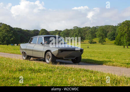 Berline essence 1978 cc grise 1964 60s Rover 2000 en route Carnforth, Royaume-Uni Banque D'Images