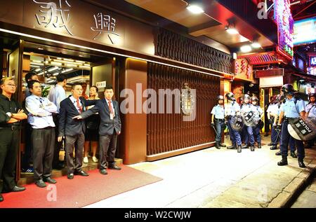 Hong Kong, Chine - Juillet 07th, 2019. Police et manifestants clash à Hong Kong l'extradition des protestations. Gonzales : Crédit Photo/Alamy Live News Banque D'Images