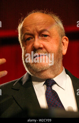 André ROSSINOT, maire de Nancy, parle à Grenoble, Isère, France Banque D'Images