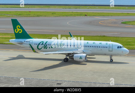 Nagoya, Japon - 29 juin, 2019. Spring Airlines B-8372 ; (Airbus A320) le roulage à l'aéroport international de Chubu Centrair (ONG). Banque D'Images