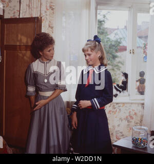 Kinderserie Nesthäkchen, historische, Deutschland 1983, Regie : Gero Erhardt, acteurs : Susanne Uhlen, Anja Bayer Banque D'Images
