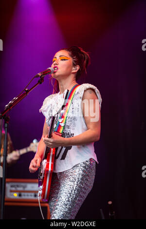 KT Tunstall perfoms vivre au Festival 2019 Cornbury, Chadlington, Oxfordshire Banque D'Images