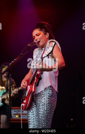 KT Tunstall perfoms vivre au Festival 2019 Cornbury, Chadlington, Oxfordshire Banque D'Images