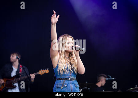 Les Shires en concert au Festival 2019 Cornbury, Chadlington, Oxfordshire Banque D'Images