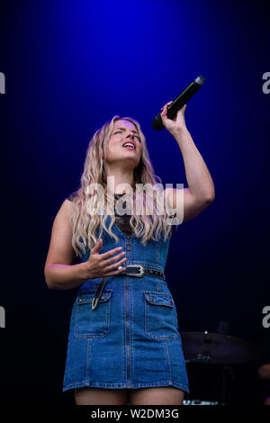 Les Shires en concert au Festival 2019 Cornbury, Chadlington, Oxfordshire Banque D'Images