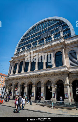 Nouvel Opéra - Opéra National de Lyon, conçu par Jean Nouvel, Lyon, France Banque D'Images