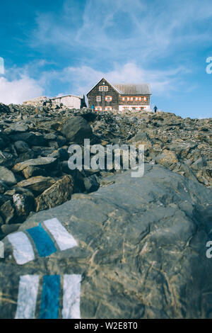 Refuge de montagne dans les alpes en Autriche Banque D'Images