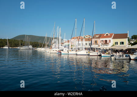 Port de Fiskardo Grèce Céphalonie Banque D'Images