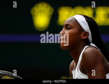 Londres, Grande-Bretagne. 8 juillet, 2019. Cori Gauff réagit au cours de la quatrième série de correspondance entre Cori Gauff des États-Unis et de la Roumanie : Simona au tennis de Wimbledon 2019 à Londres, en Grande-Bretagne, le 8 juillet 2019. Credit : Han Yan/Xinhua/Alamy Live News Banque D'Images