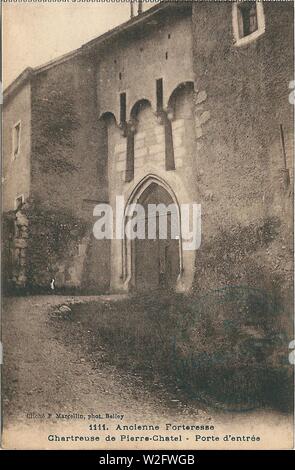 Chartreuse de Pierre-Châtel-FR-01-carte postale-porte d'entrée. Banque D'Images