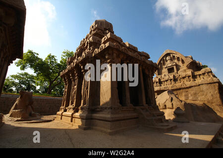 Cinq Ratha, Mamallapuram (Mahabalipuram), UNESCO World Heritage Site, Tamil Nadu, Inde, Asie Banque D'Images