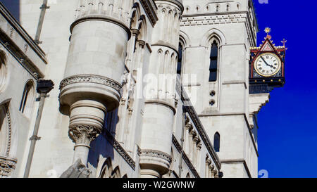 Royal Courts of Justice, Strand, City of Westminster, London, Angleterre. Banque D'Images