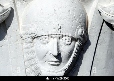 Palazzo Ducale (Palais des Doges). Capital de sculptures blanches Doge palace colonnade. Knight. Venise. L'Italie. Banque D'Images