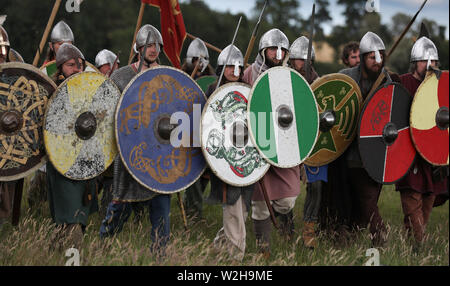 Vikings les guerriers Norspermes craints de Scandinavie, mur de bouclier Banque D'Images