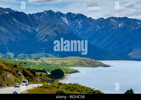 Lake Hawea et paysages de montagne, la région d'Otago, île du Sud, Nouvelle-Zélande Banque D'Images