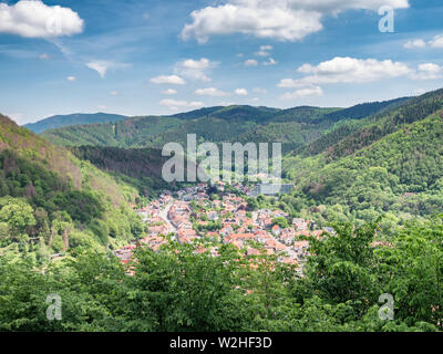 Vue du câble de suspension en fer Lauterberg, Harz Allemagne Banque D'Images