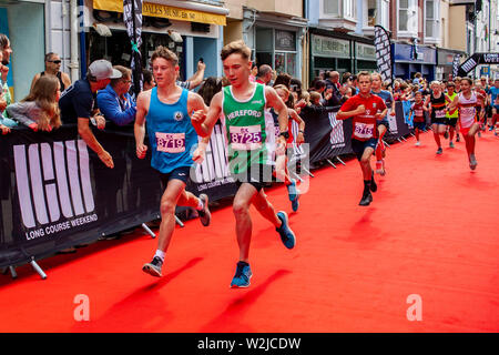 Tenby, Pays de Galles. 8 juillet 2019. Pays de Galles marathon sur le troisième jour de cours long week-end de Triathlon de Tenby. Banque D'Images