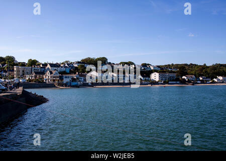 Une vue générale de Saundersfoot, Pembrokeshire, Pays de Galles. Banque D'Images