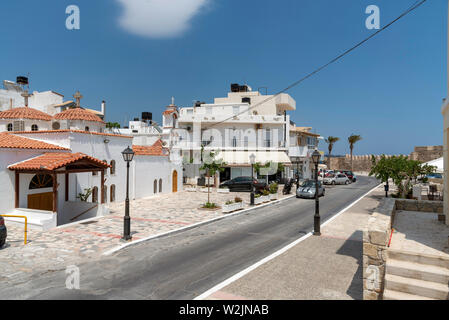 Crète, Grèce. Juin 2019. L'église de Christos Afendis Stravromenos" se trouve à proximité du petit port de Ierapetra, dans le sud de la Crète. Banque D'Images