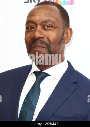 Londres, Royaume-Uni. Monsieur Lenny Henry au South Bank Sky Arts Awards 2019 au Savoy, The Strand, Londres le 7 juillet 2019 Ref : CMT73-J5154-080719 Keith Mayhew/WWW.LMKMEDIA.COM Médias Historique Banque D'Images