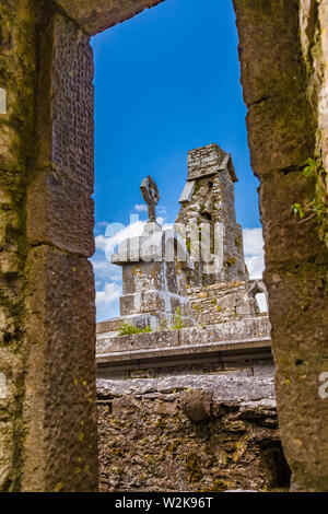 Ruines de Ross Errilly Friary en Headford Co. fondé 1351 annonce l'un des plus beaux monastères franciscain médiéval en Irlande Banque D'Images