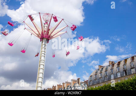 Paris, France - 28 juin 2017 : Parc de loisirs dans le Jardin des Tuileries, à Paris, France Banque D'Images