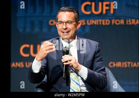 Washington, United States. 09 juillet, 2019. Paul Teller, Assistant spécial du Président pour les affaires législatives, s'exprimant lors de l'Organisation des Chrétiens Pour Israël (CUFI) Sommet de Washington à Washington, DC. Credit : SOPA/Alamy Images Limited Live News Banque D'Images