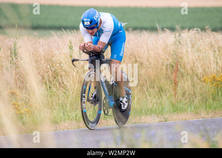 07 juillet 2019, la Bavière, Obermässing : Andreas Dreitz, triathlète de l'Allemagne, les balades à vélo au cours de l'étape de la Datev Challenge Roth. Dans la 18e édition du triathlon, les participants doivent nager 3,8 km, vélo 180 km et courir 42 km, Photo : Daniel Karmann/dpa Banque D'Images